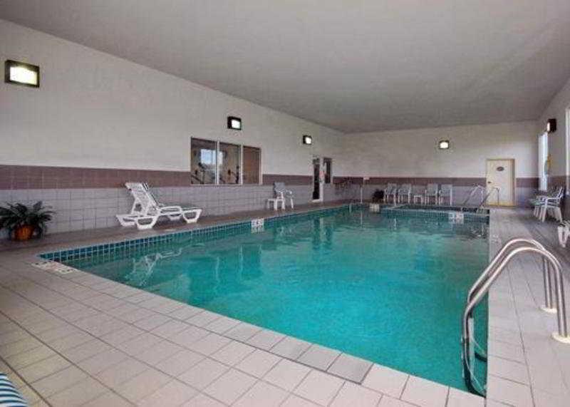 Rodeway Inn Abbotsford Exteriör bild